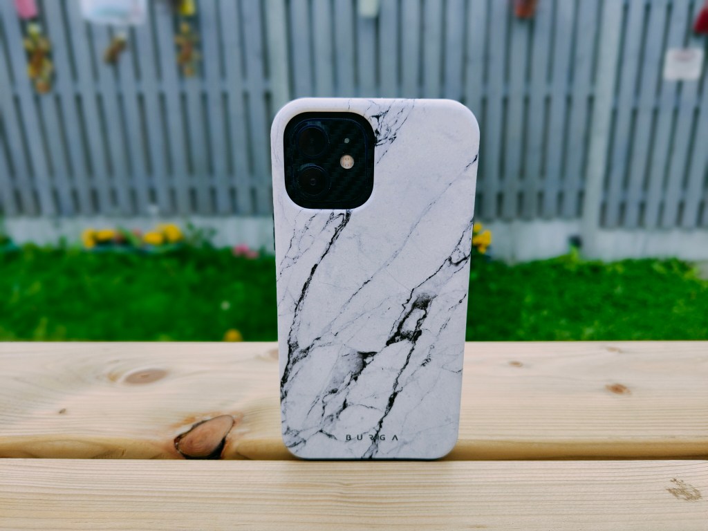 Tech Review Burga iPhone 12 case Satin White Marble Burga iPhone