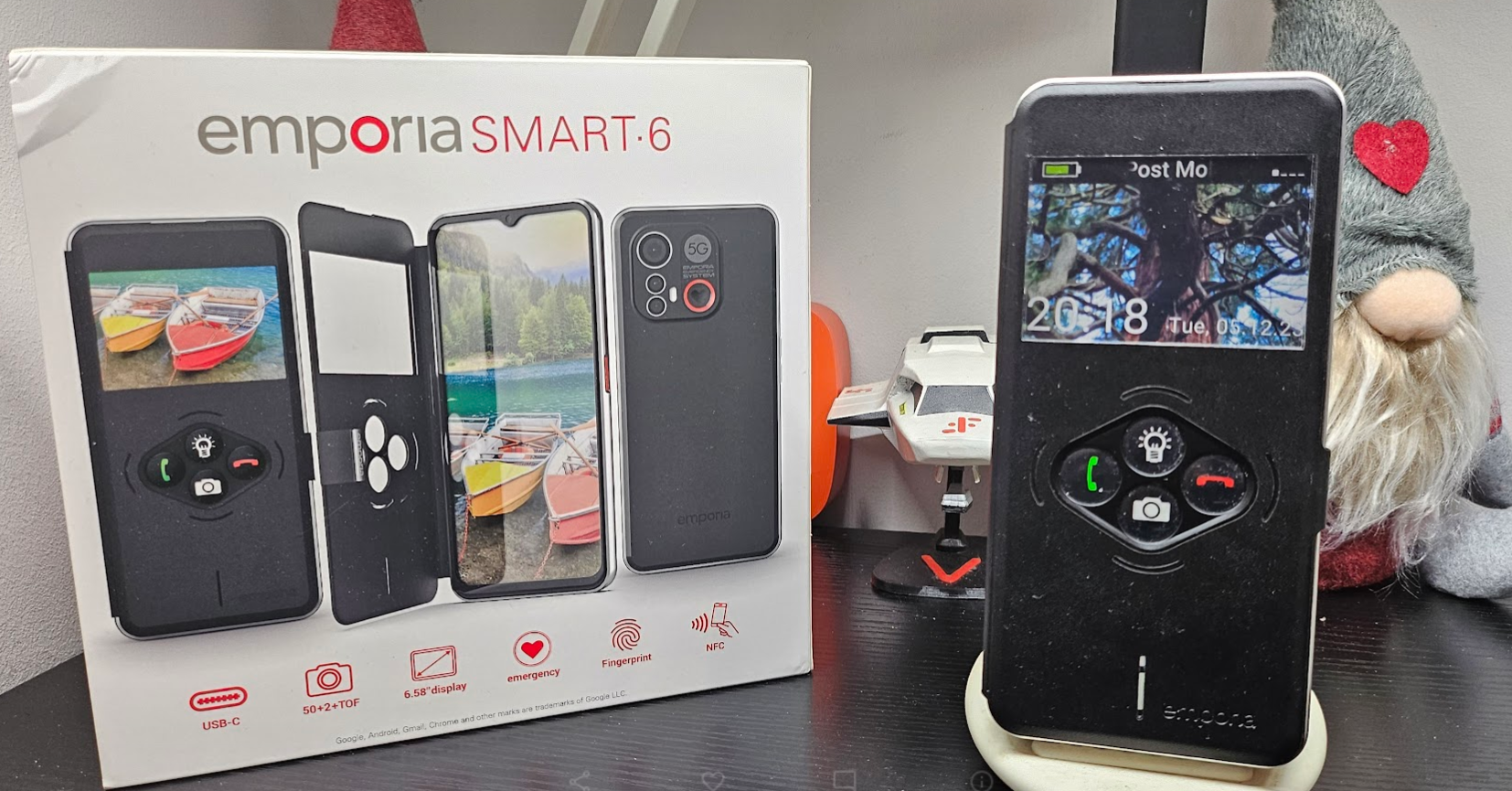 emporia SMART.6 user-friendly 5G smartphone - techbuzzireland