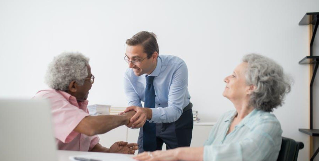 Top Qualities to Look for in a Great Insurance Advisor