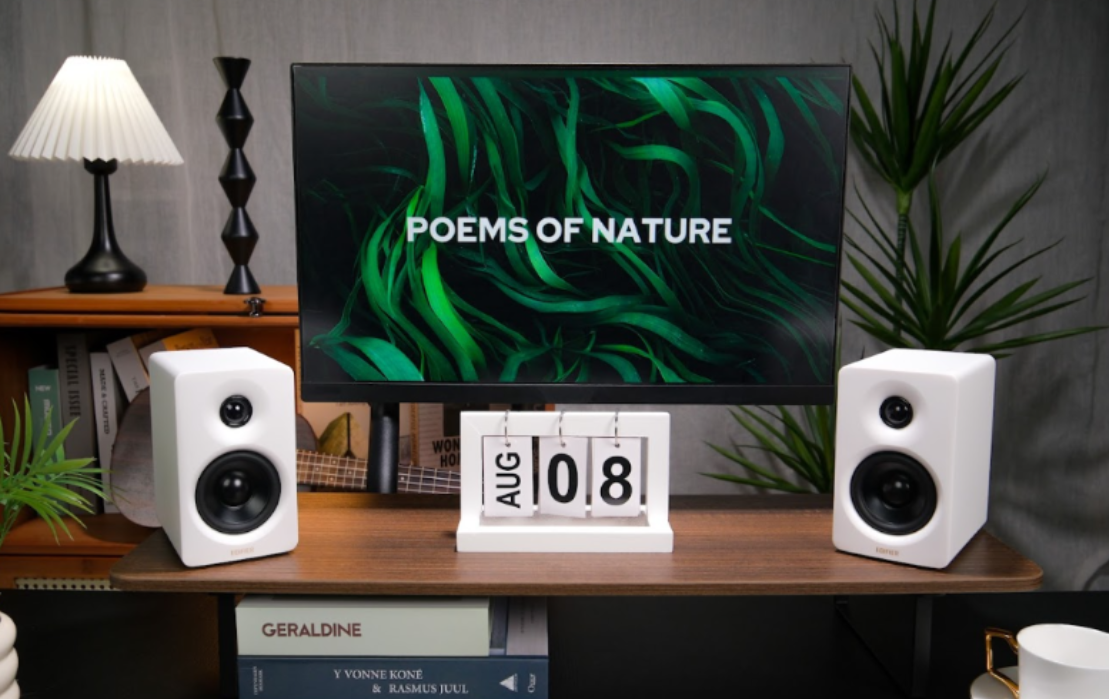 美品　Edifier M60 Compact desktop 2.0 speakers | M60 -【Edifier USA】