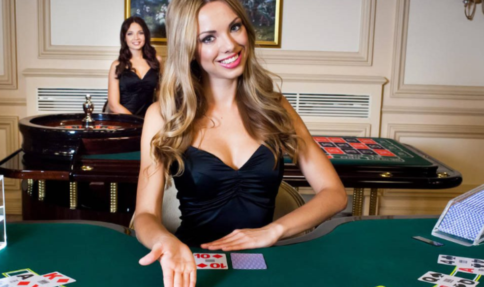 Live Casino Technology: Safety, Reality of Play and Confidence in Dealers