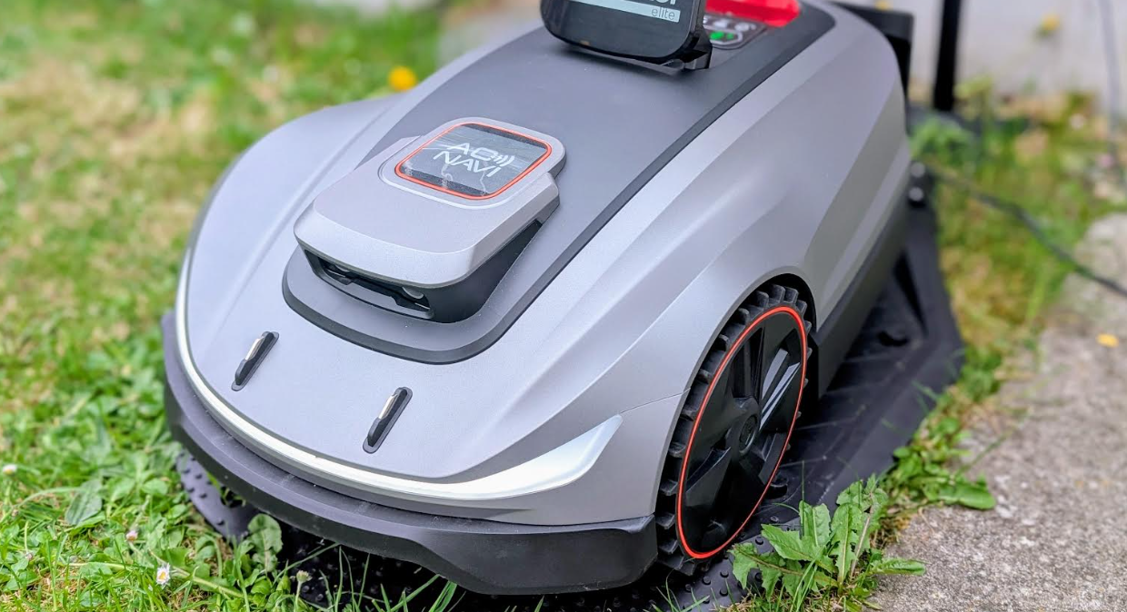 Sunseeker X5 Wireless Robotic Mower Review - techbuzzireland