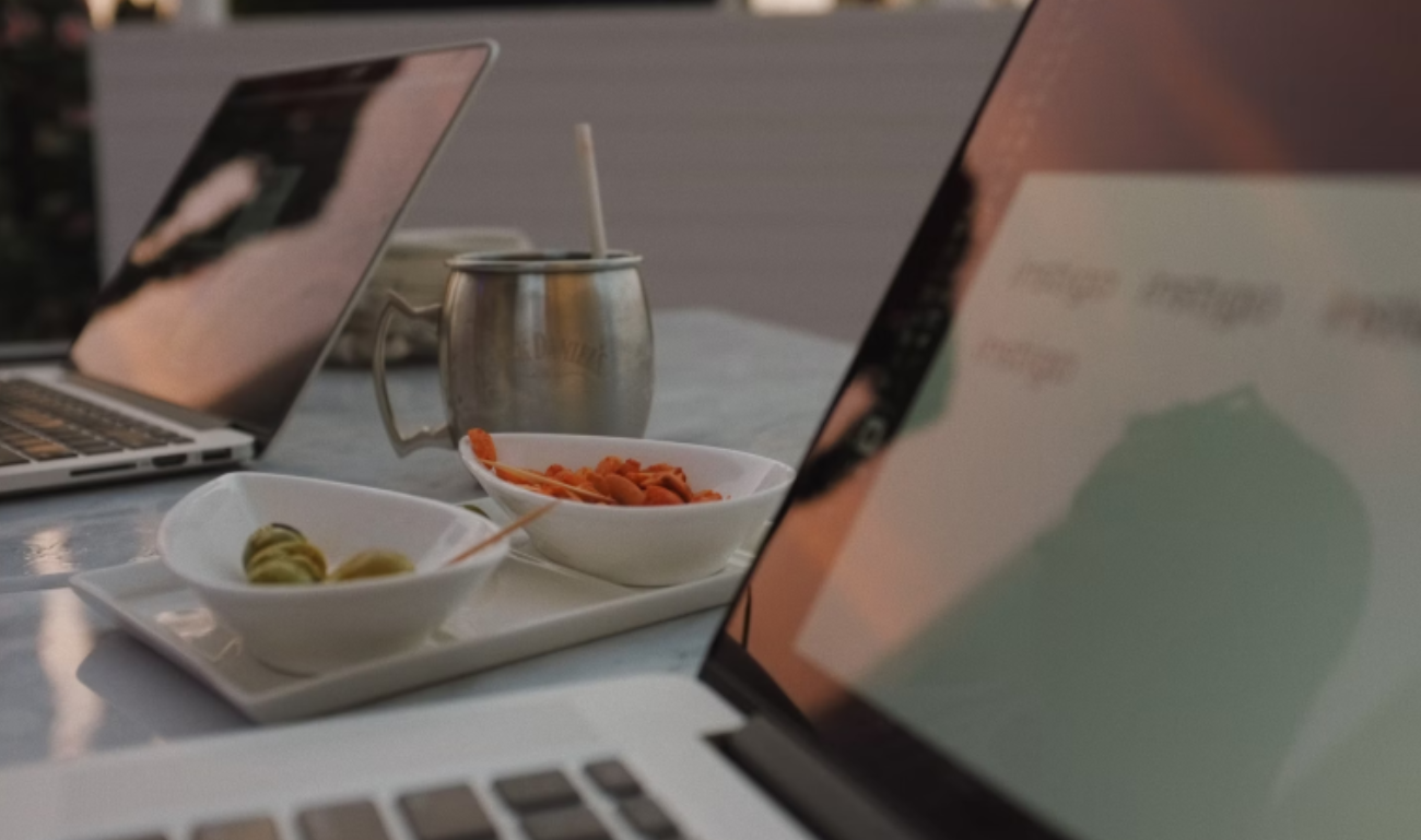 How to Use the Internet to Your Advantage