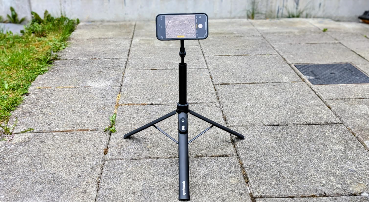 KraftGeek JustTap Magnetic Phone Tripod Review - techbuzzireland