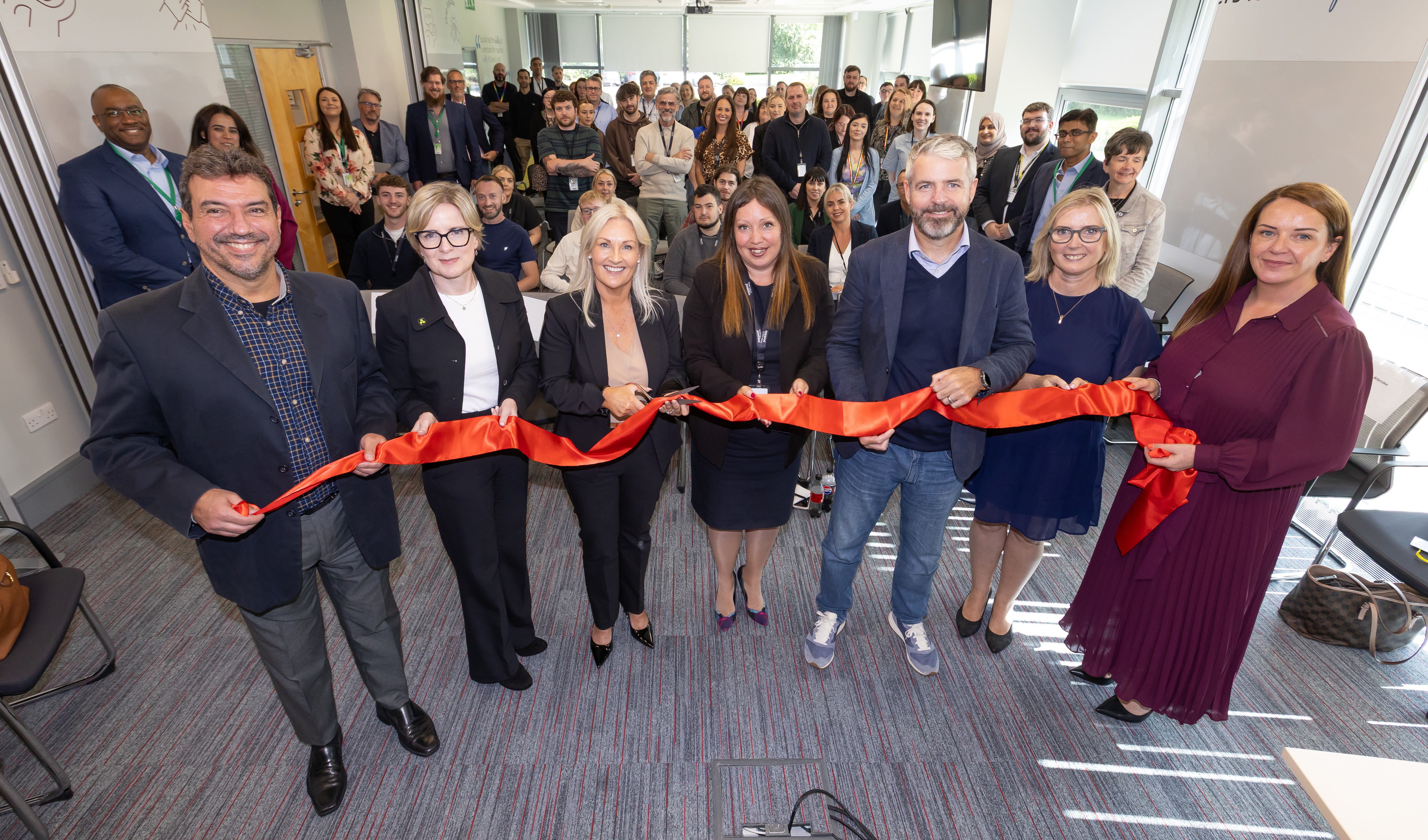 Equifax launches International AI Innovation Lab in Ireland - techbuzzireland