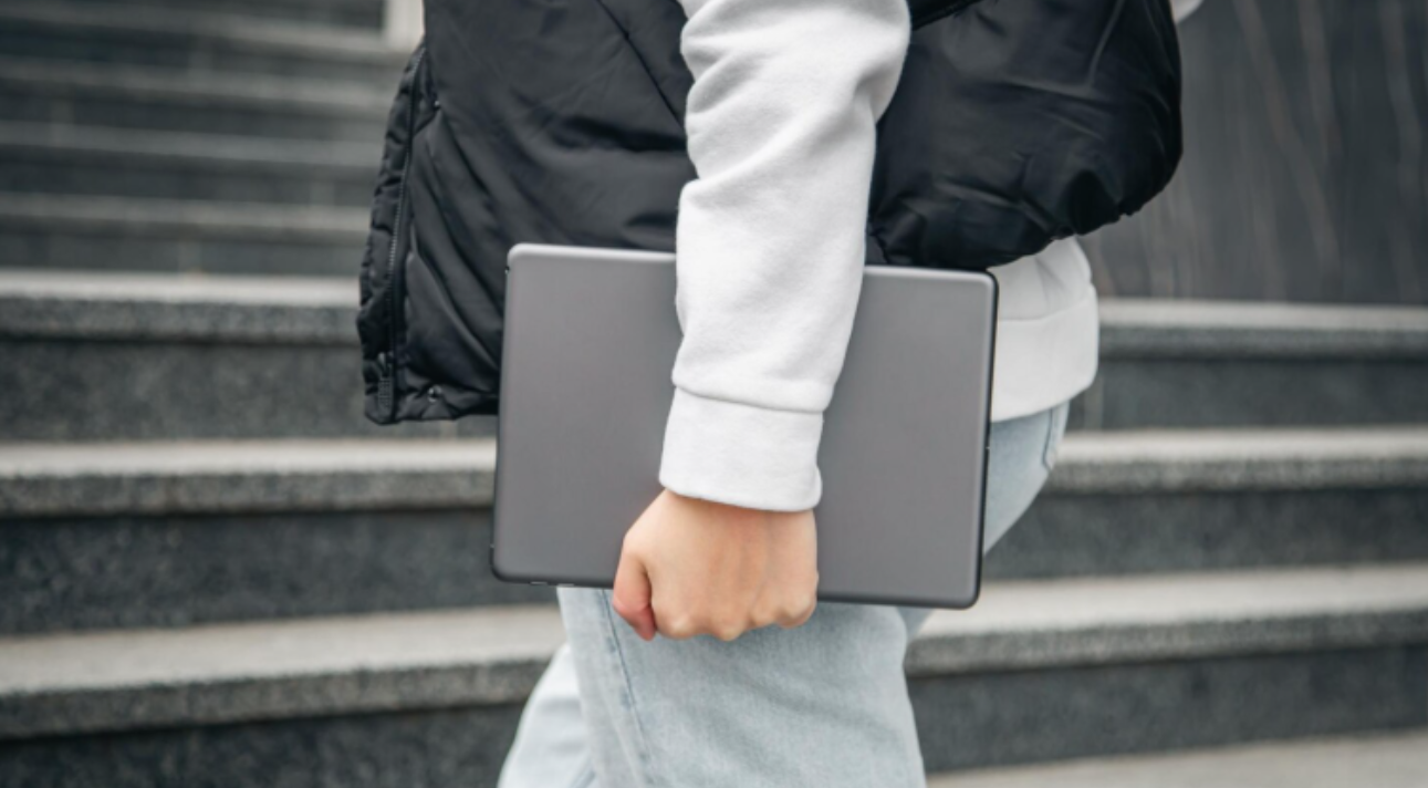 MacBook Logic Board Repair: When to Fix vs Replace Your Mac in 2025