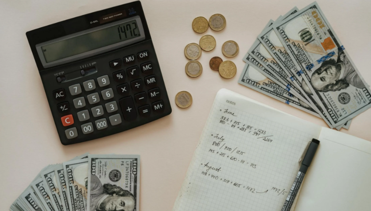 Your Guide to Financial Freedom: Clear Steps for Managing Money Wisely