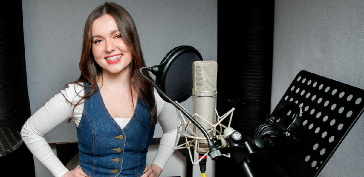 Isibéal Ní Cheallaigh - Irish voice for Ring Doorbells & how to set up - techbuzzireland.com