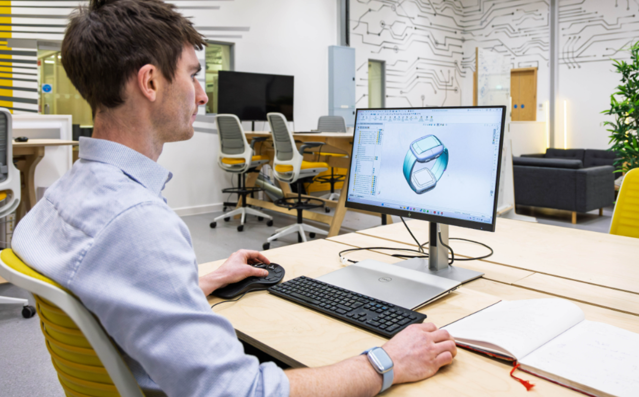 My Celsius Cooling bracelet to help Irish women battle key menopause symptom - techbuzzireland.com