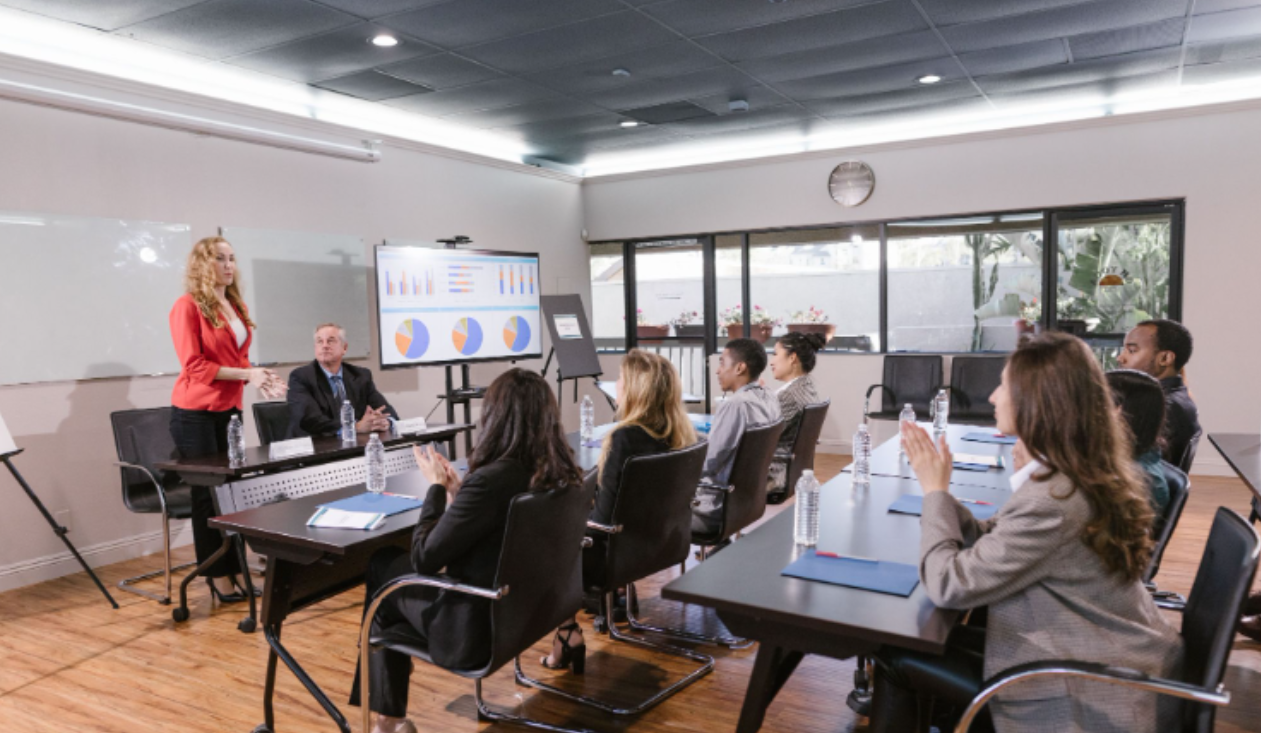 The 5 Most Popular AI Training Options for Teams in 2026